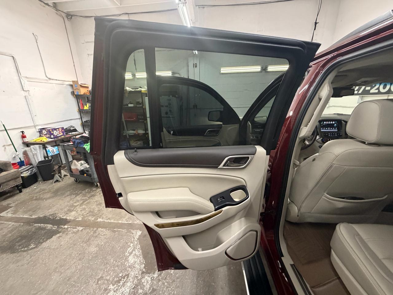 GMC Yukon XL SLT 4WD 2017