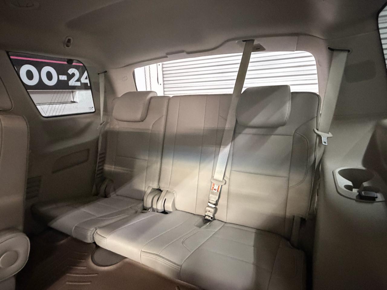 GMC Yukon XL SLT 4WD 2017