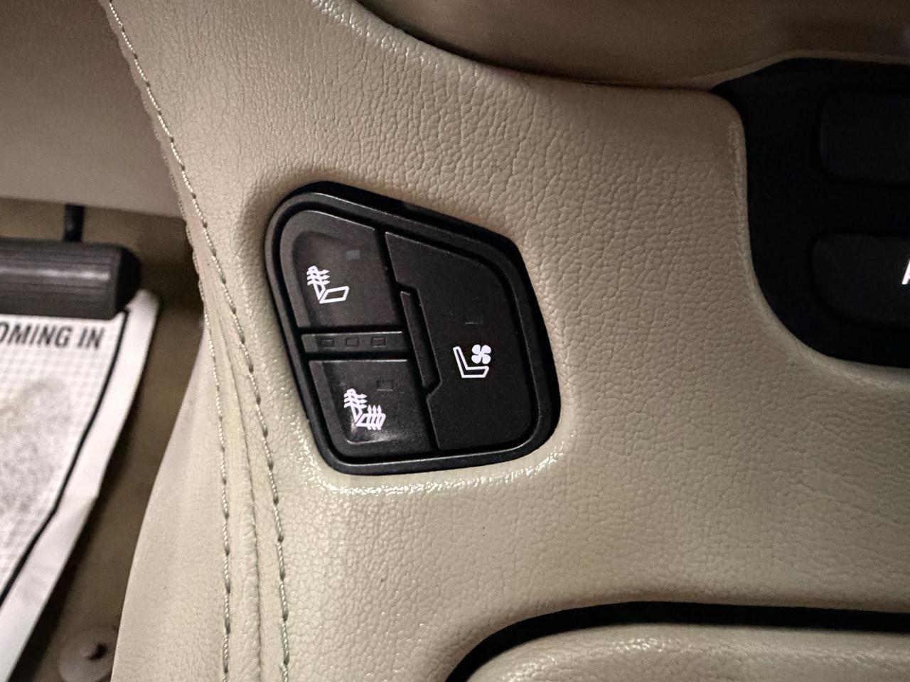 GMC Yukon XL SLT 4WD 2017