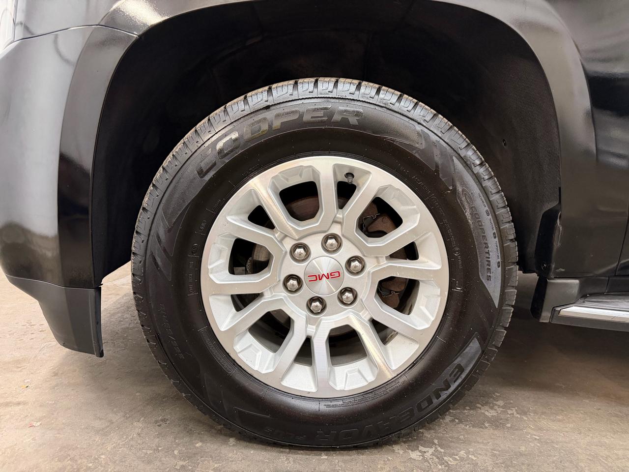 GMC Yukon XL SLT 4WD 2017
