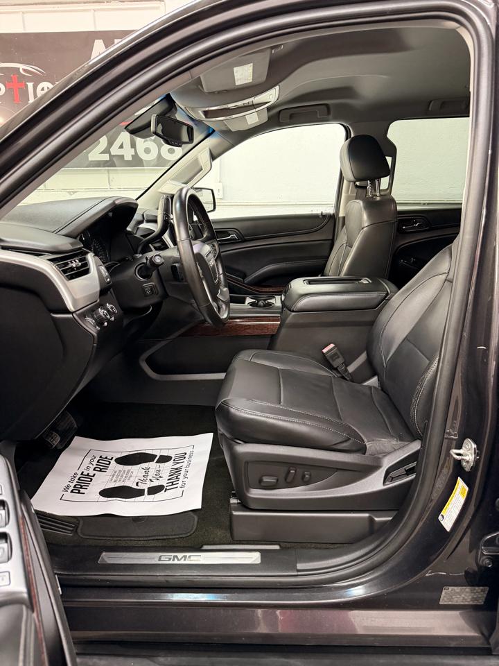 GMC Yukon XL SLT 4WD 2017