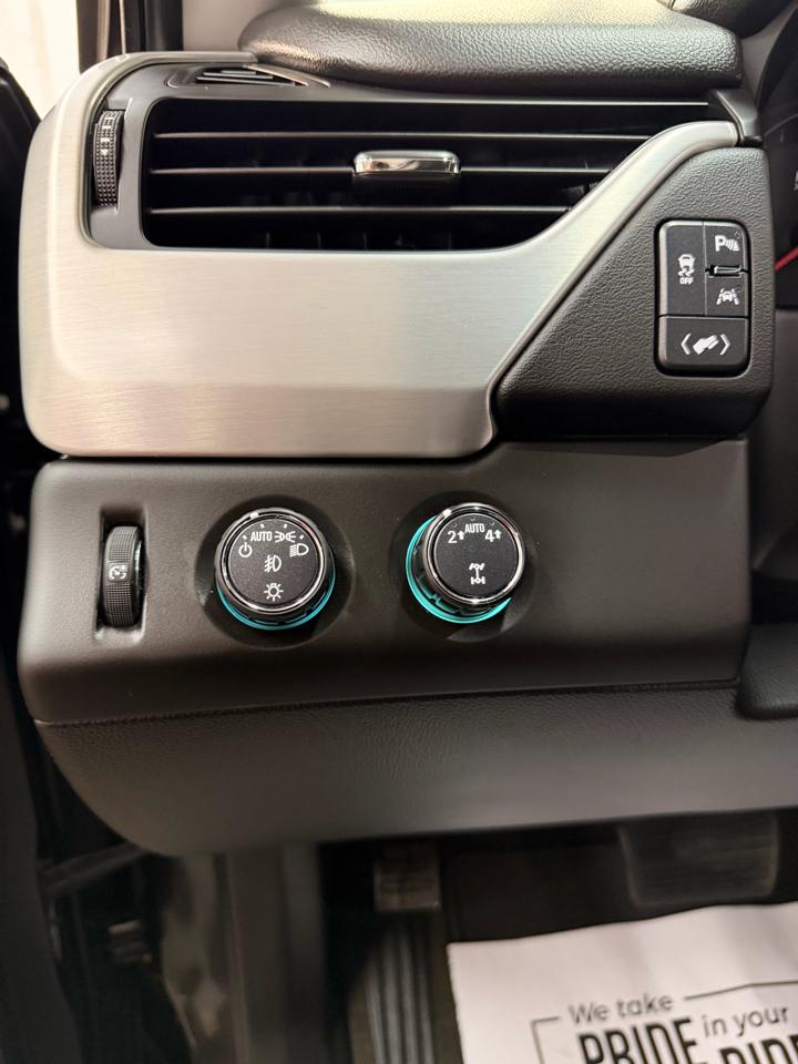 GMC Yukon XL SLT 4WD 2017
