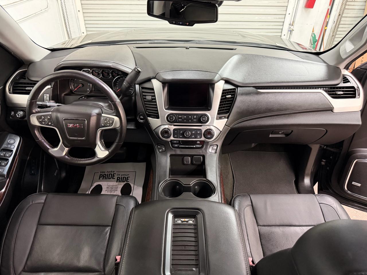 GMC Yukon XL SLT 4WD 2017