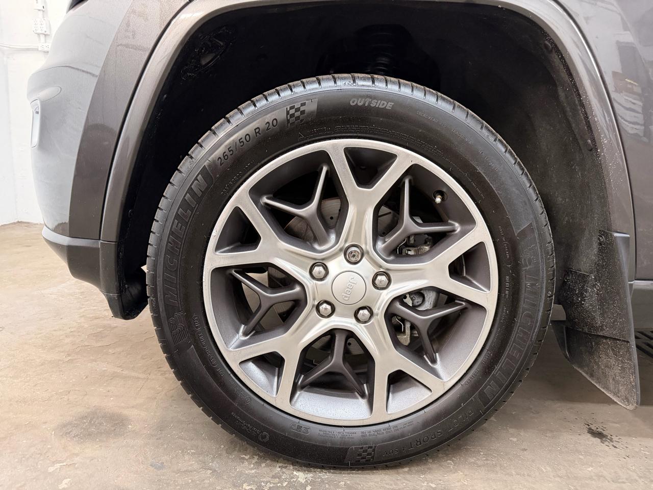 Jeep Grand Cherokee Limited 2WD 2018