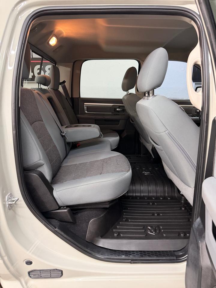 RAM 1500 Classic Tradesman Crew Cab LWB 2WD 2019