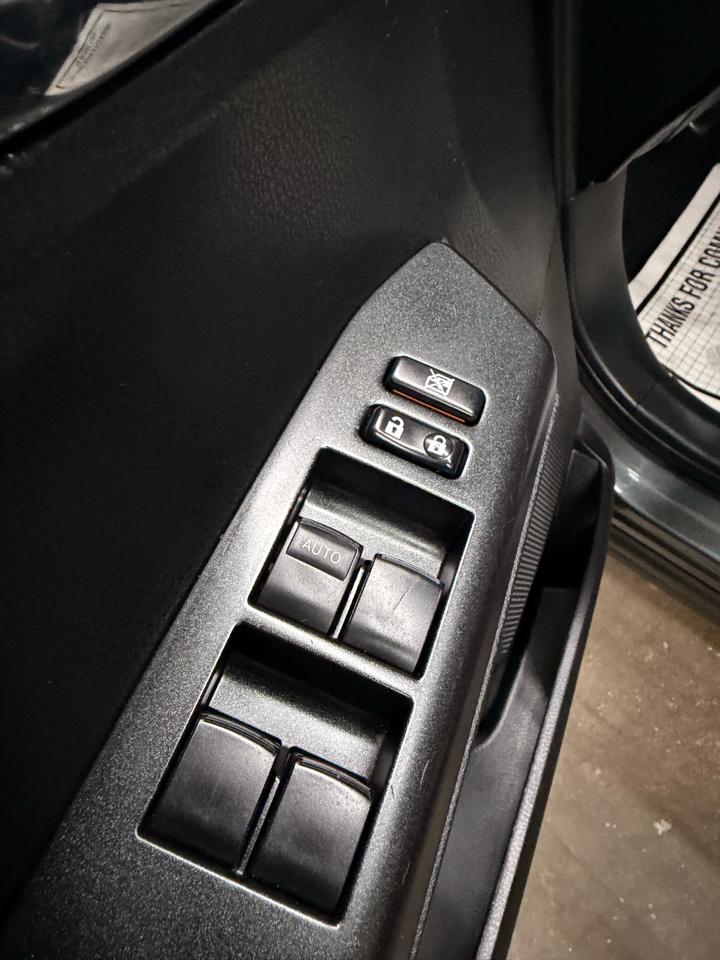 Toyota RAV4 XLE AWD 2017