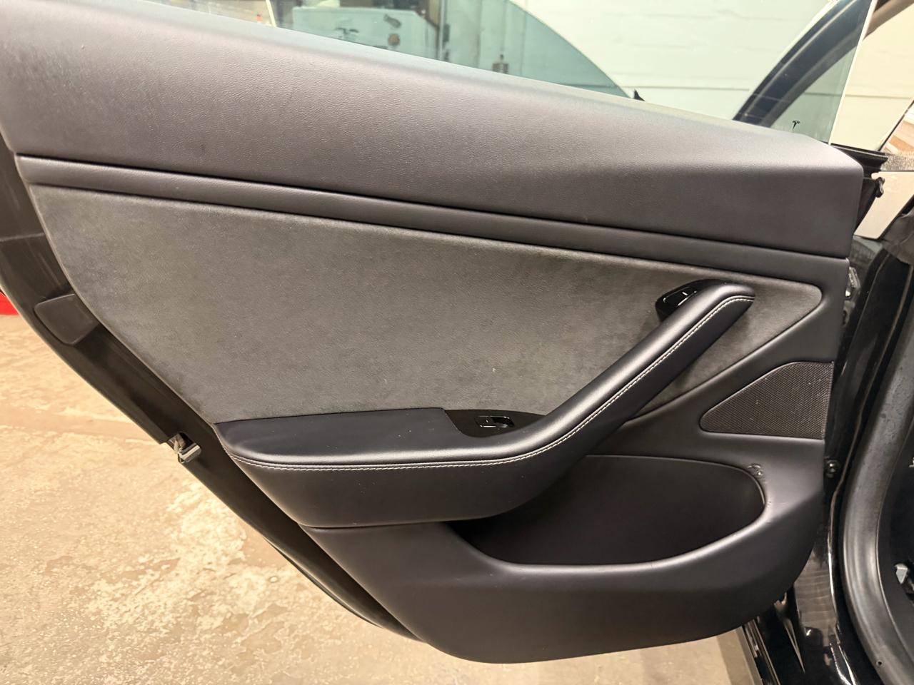Tesla Model 3 Base 2018