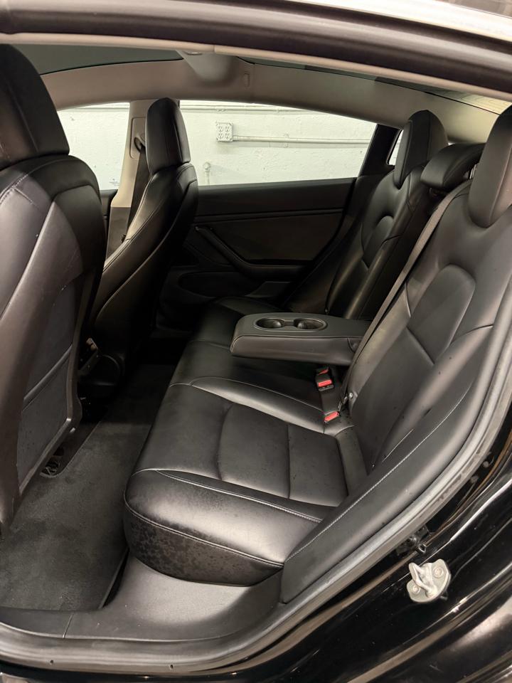 Tesla Model 3 Base 2018