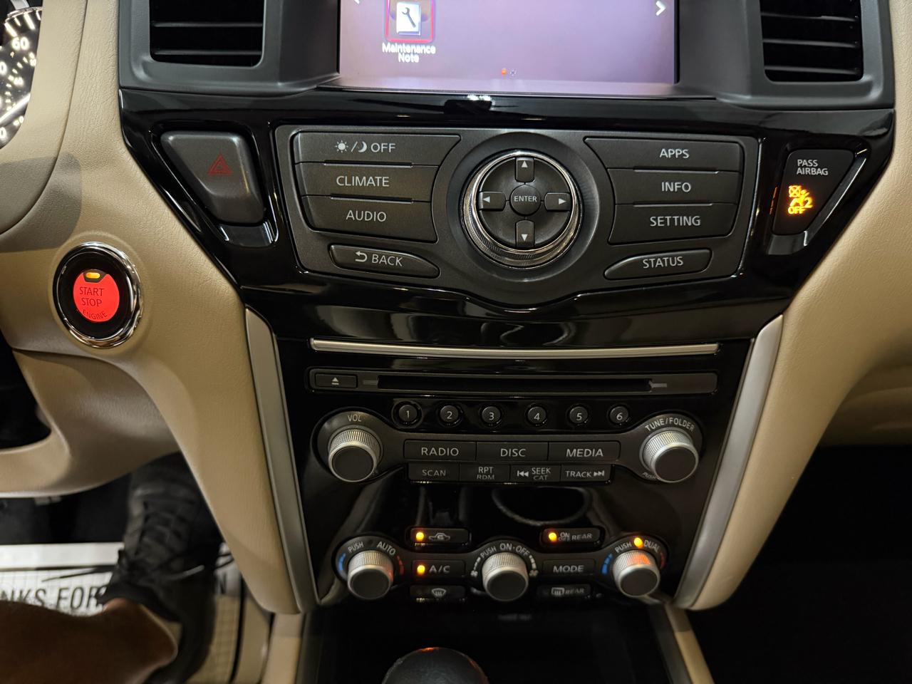 Nissan Pathfinder SV 2WD 2018