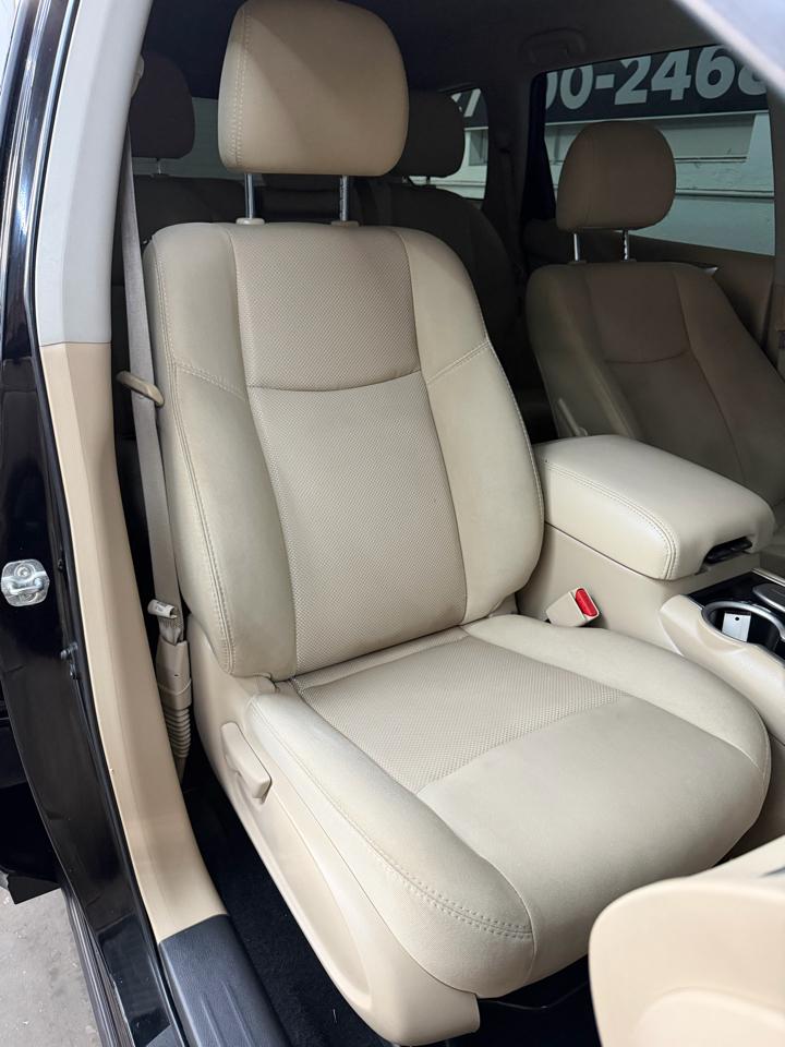 Nissan Pathfinder SV 2WD 2018