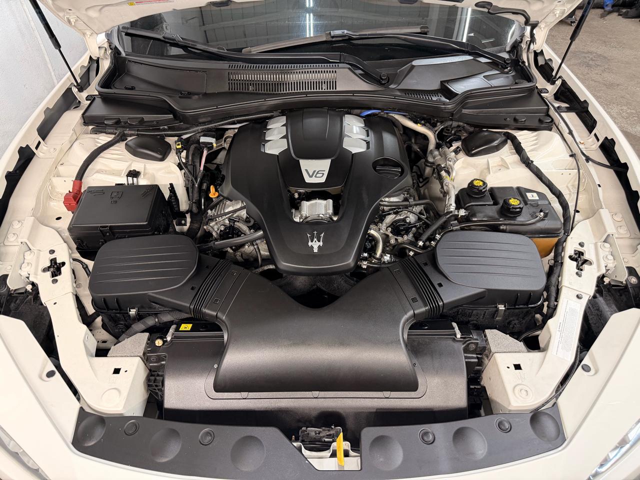 Maserati Ghibli  2019