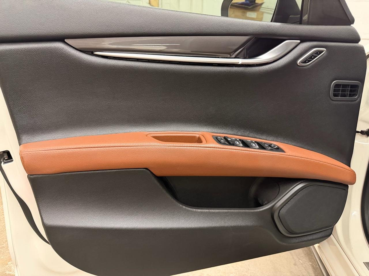 Maserati Ghibli  2019