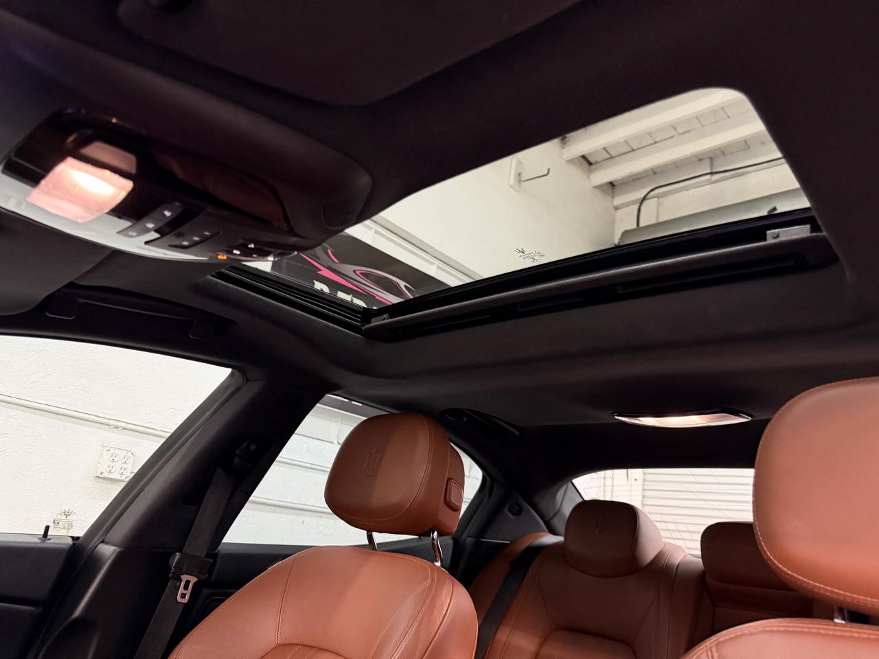 Maserati Ghibli  2019