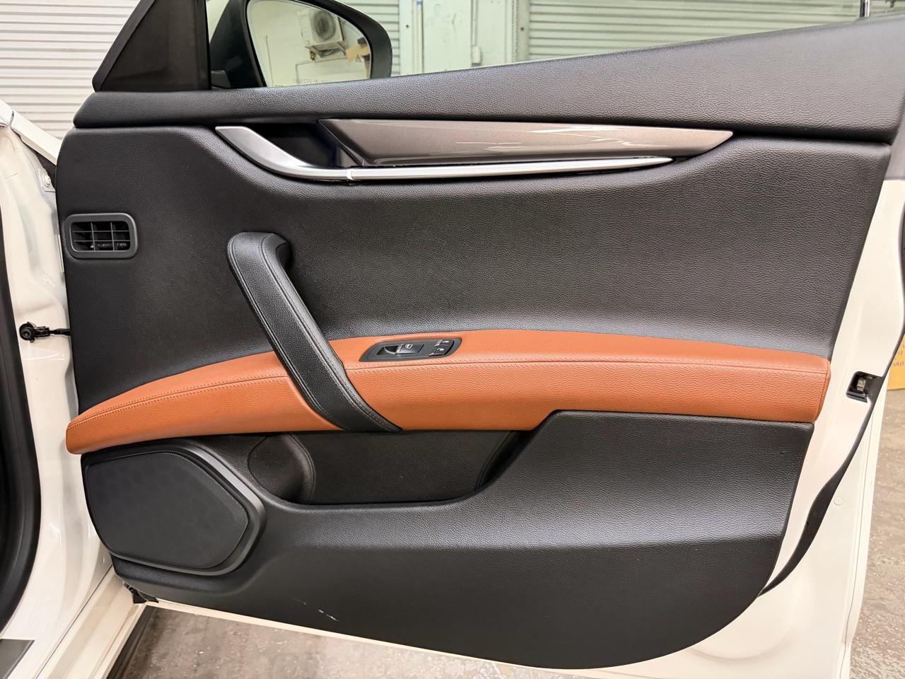 Maserati Ghibli  2019