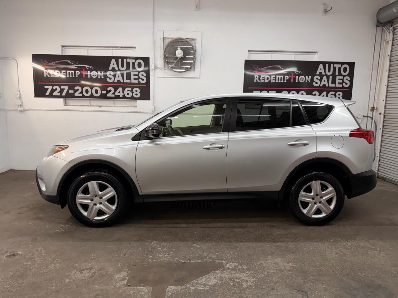 Toyota RAV4  2015