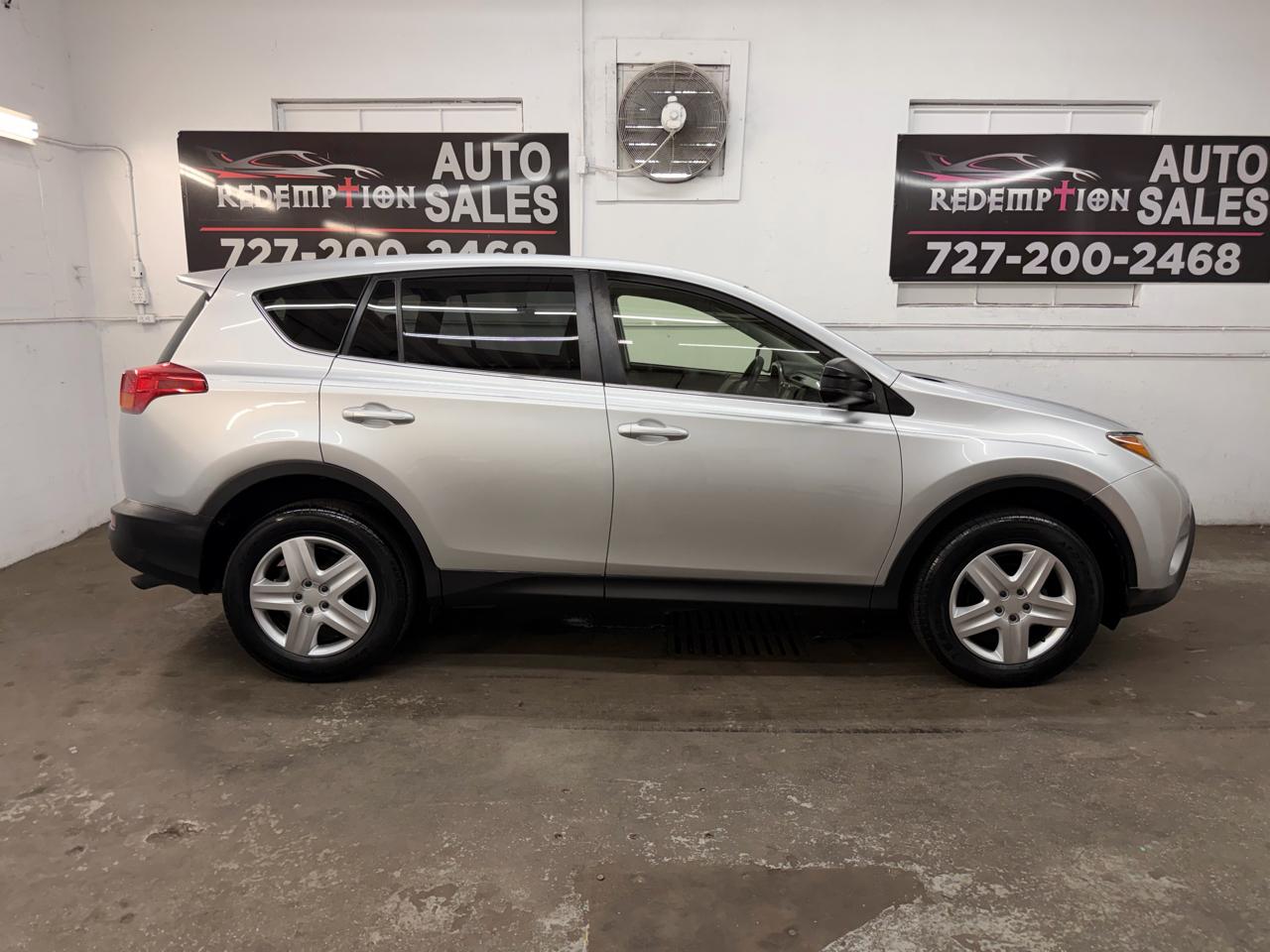 Toyota RAV4  2015