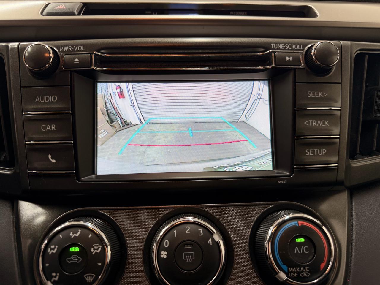 Toyota RAV4  2015