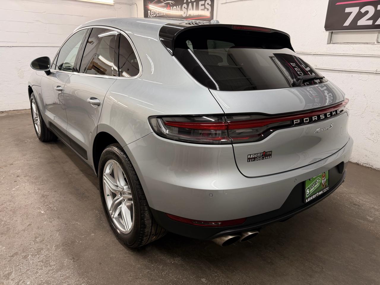 Porsche Macan  2020