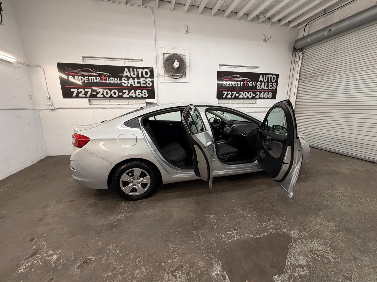 Chevrolet Cruze LS Auto 2017