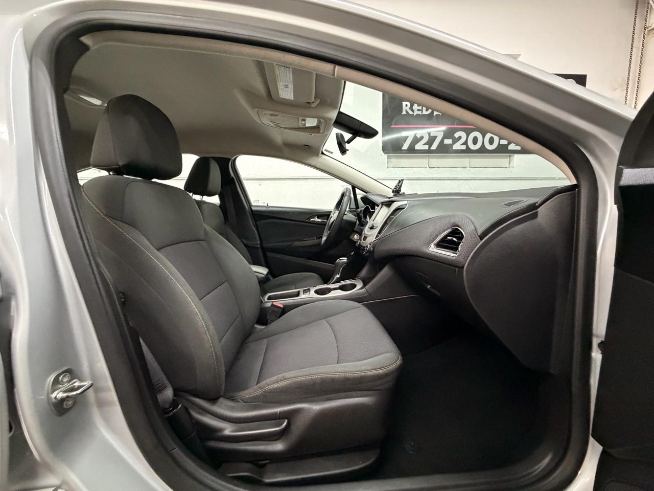 Chevrolet Cruze LS Auto 2017