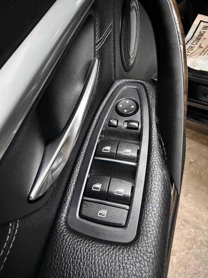 BMW 3-Series 328i xDrive Sedan 2016