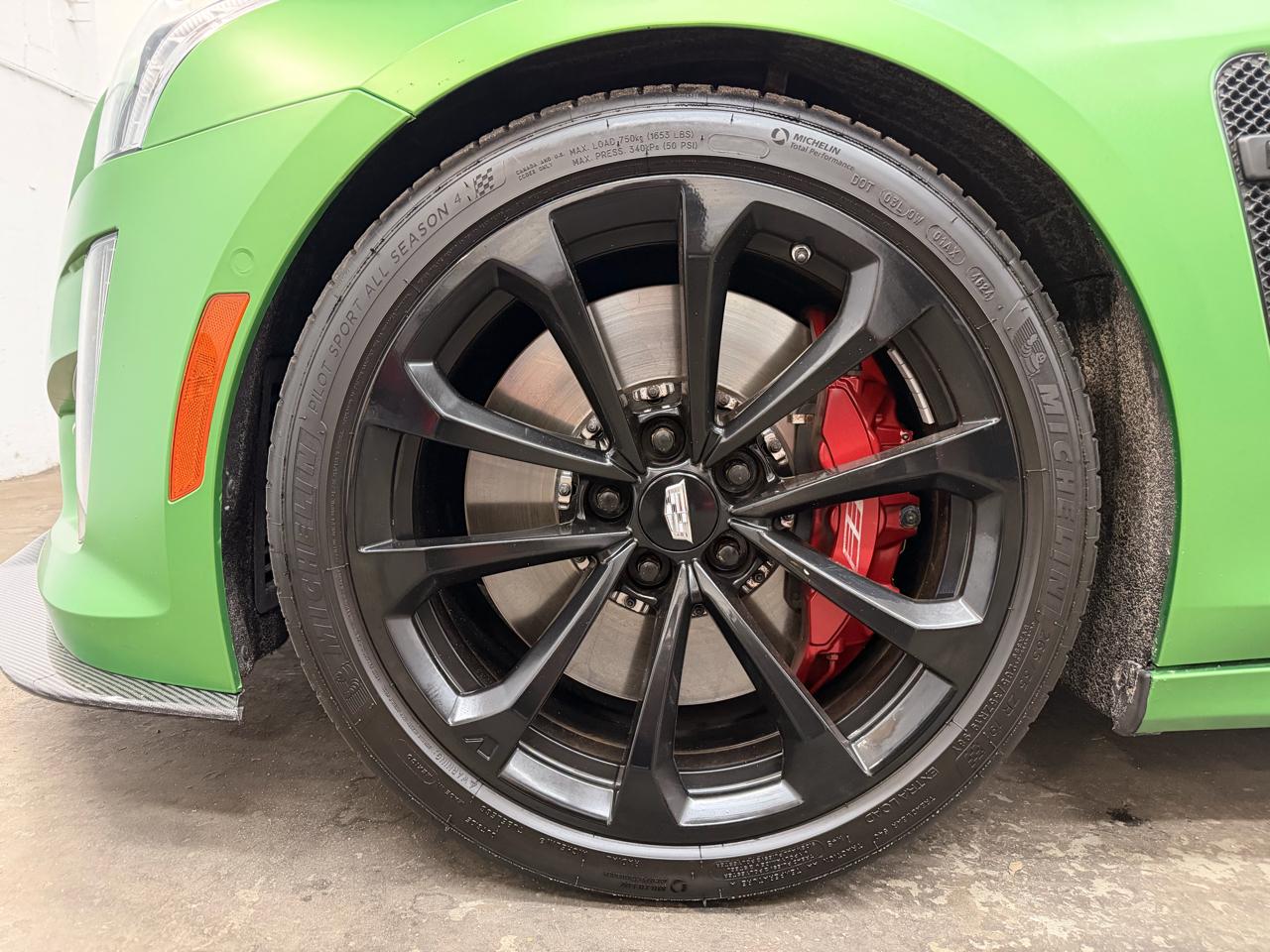 Cadillac CTS-V Base 2019