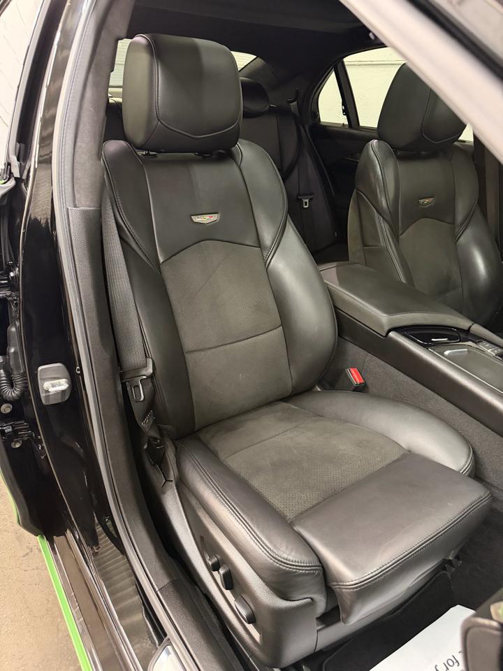 Cadillac CTS-V Base 2019