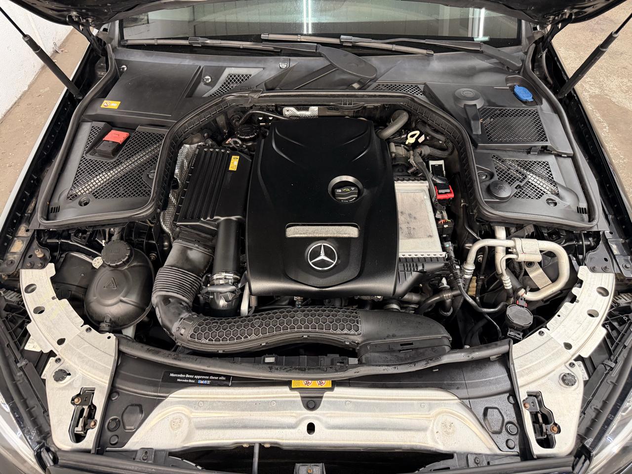 Mercedes-Benz C-Class C300 4MATIC Sedan 2015