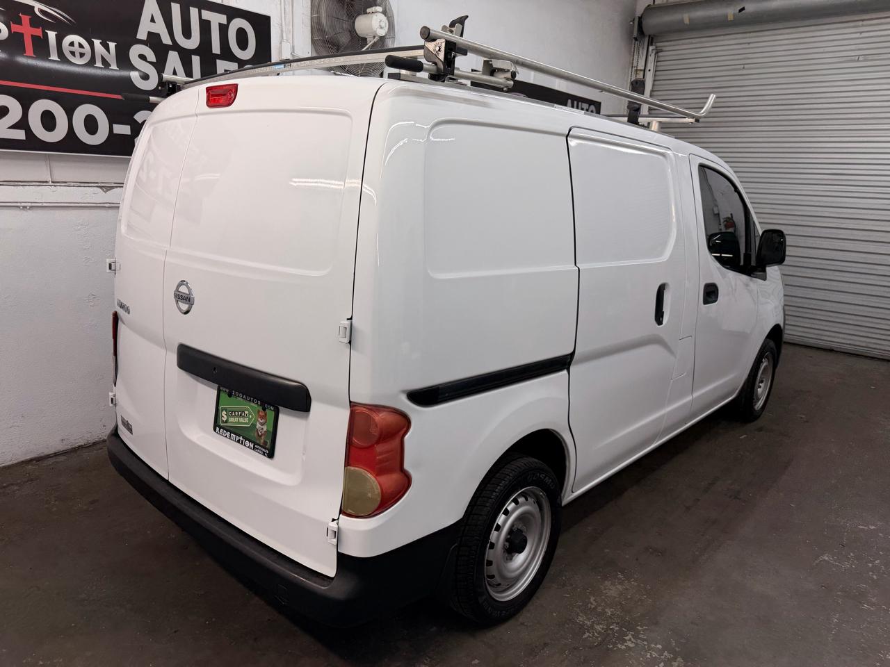 Nissan NV200 SV 2016