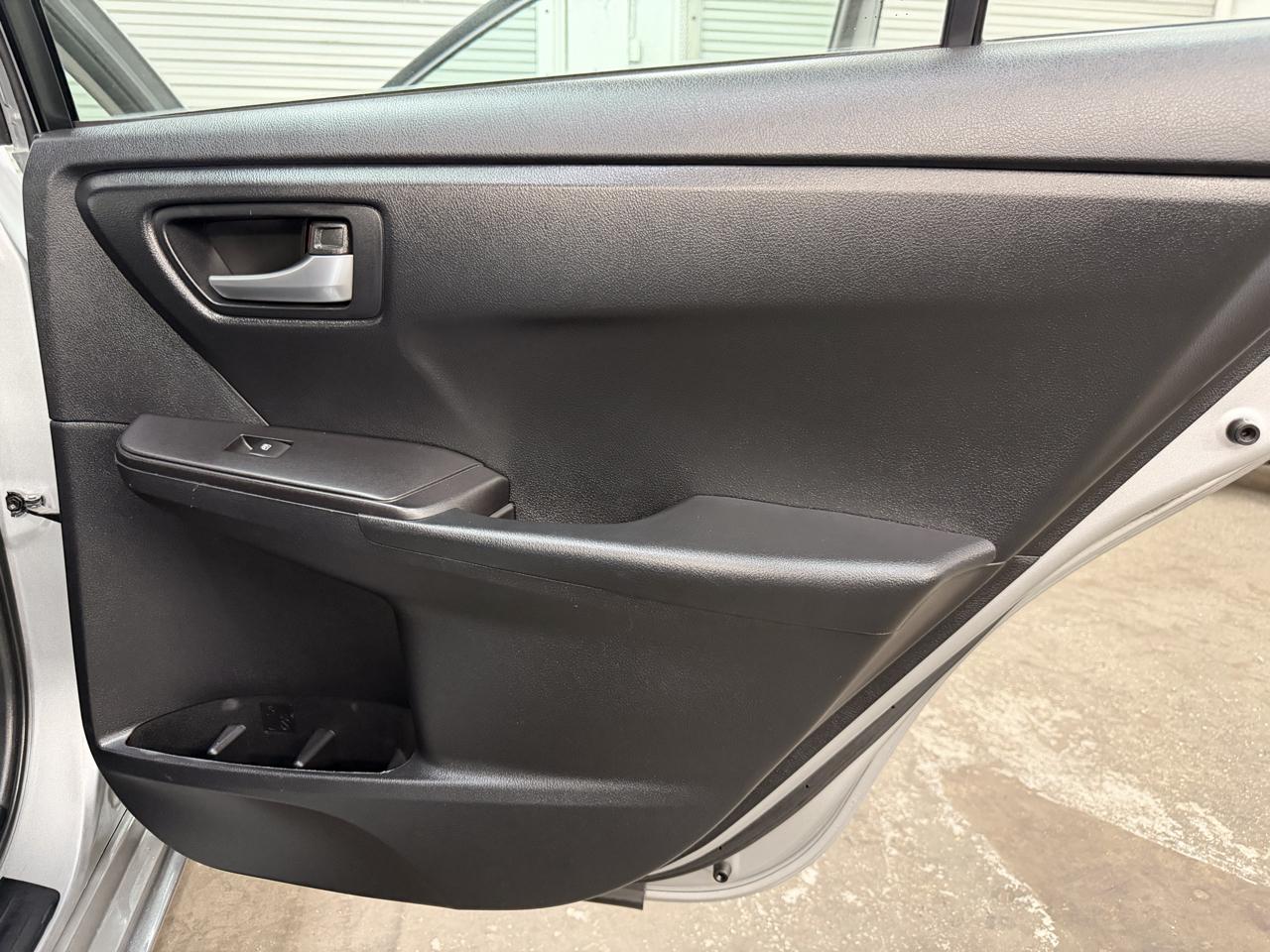 Toyota Camry LE 2015