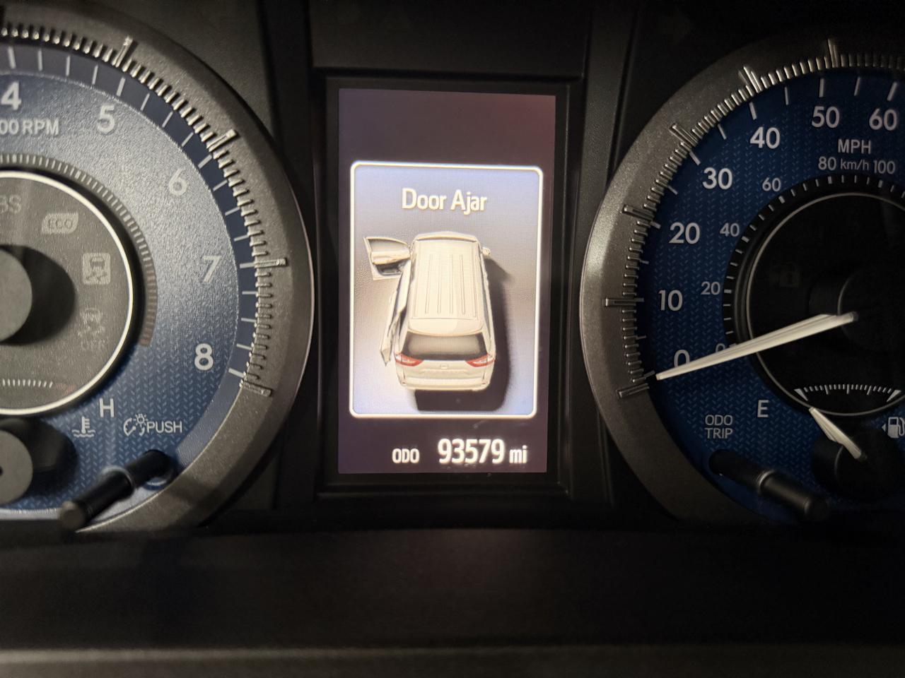 Toyota Sienna LE 8-Passenger 2018