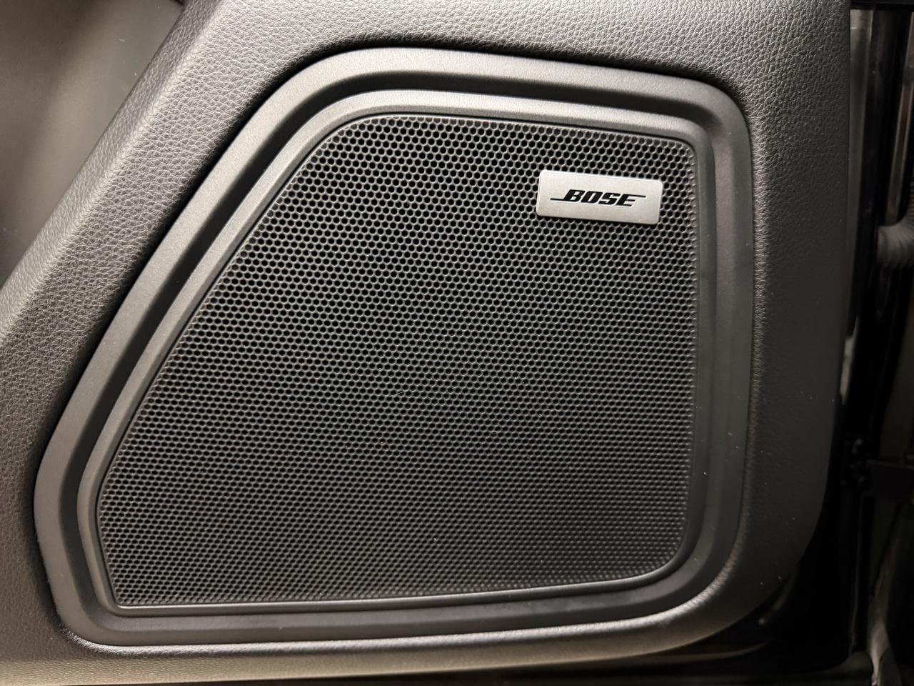 Porsche Macan Base 2021