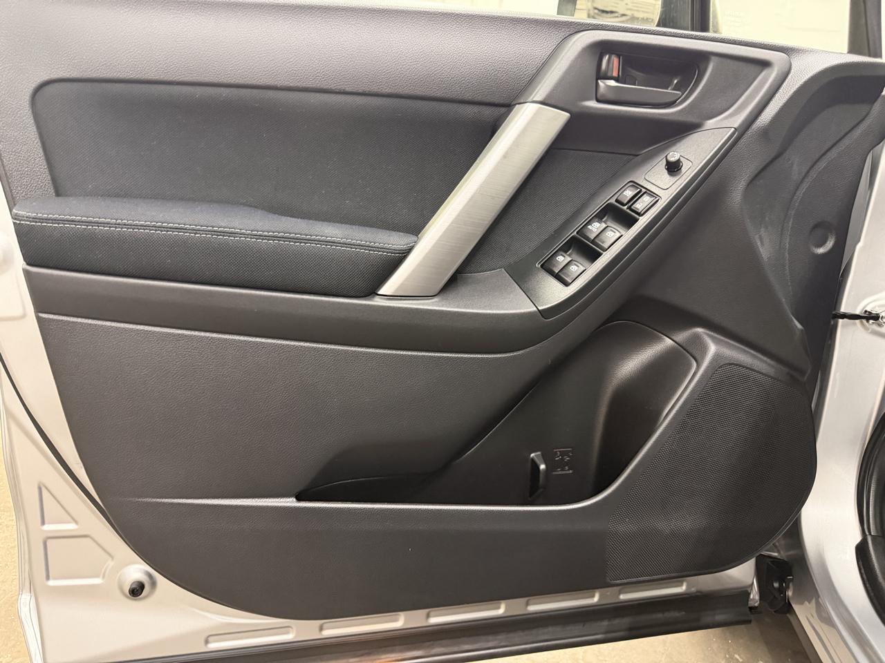 Subaru Forester 2.5i Premium 2015