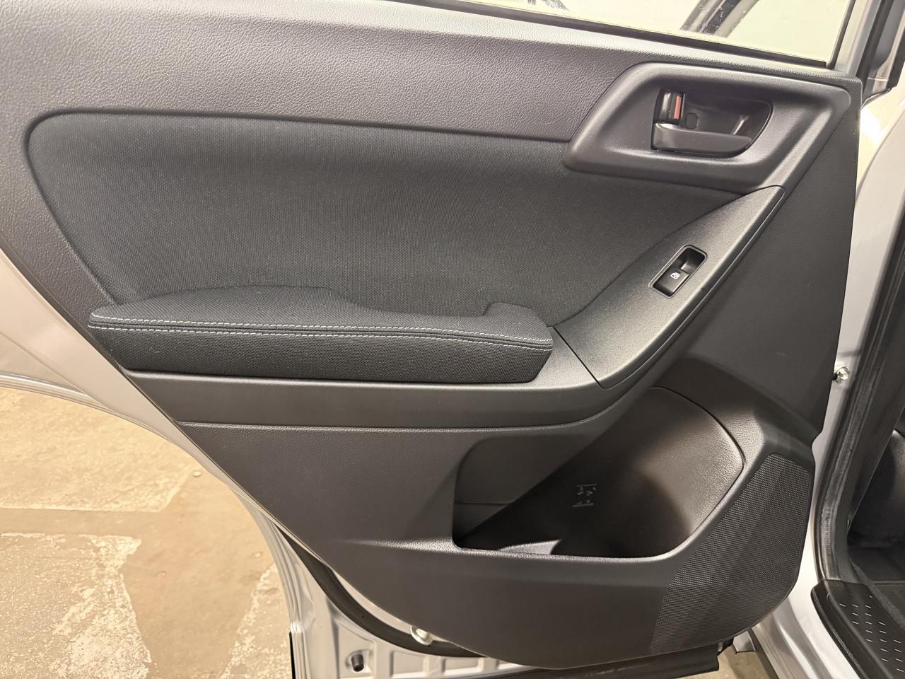 Subaru Forester 2.5i Premium 2015