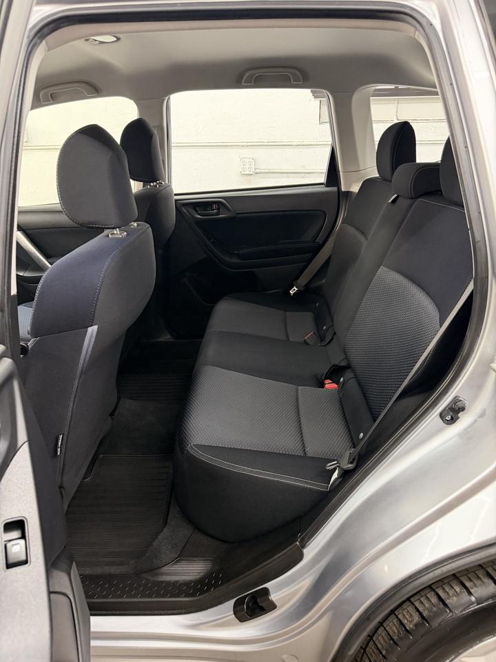 Subaru Forester 2.5i Premium 2015