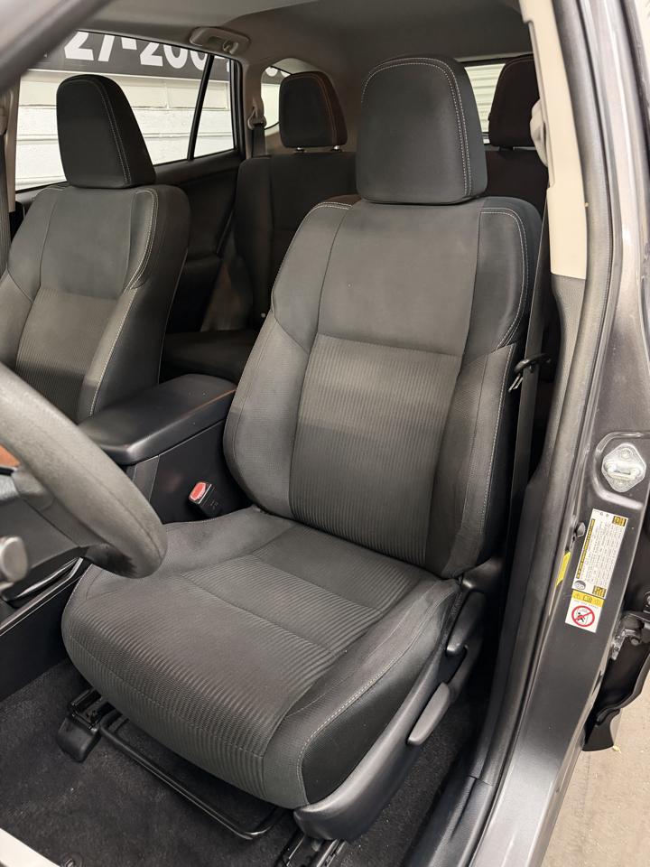 Toyota RAV4 XLE FWD 2013