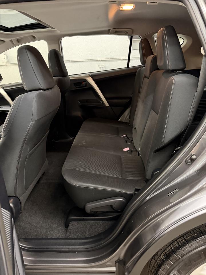 Toyota RAV4 XLE FWD 2013