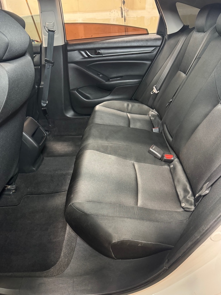 Honda Accord LX CVT 2018