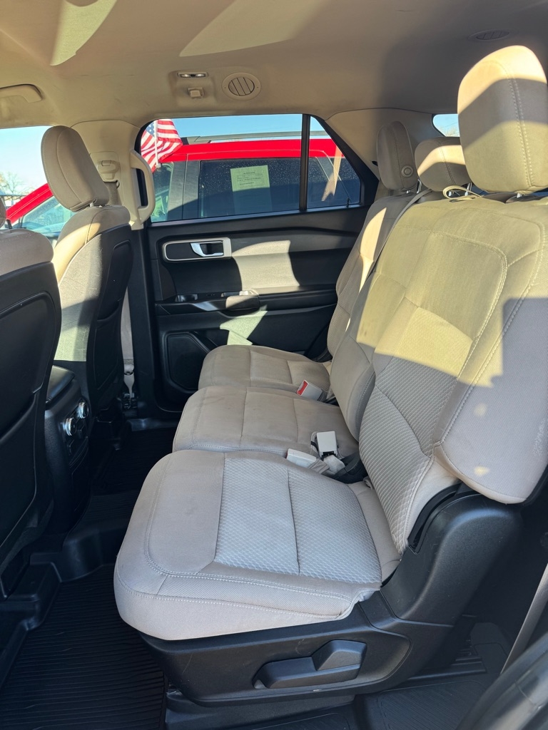 Ford Explorer Base AWD 2020