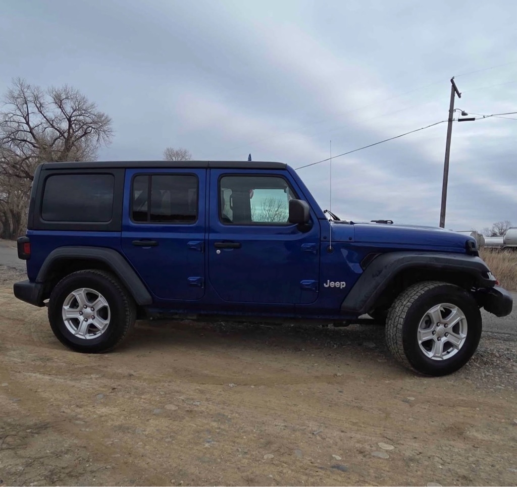 Jeep Wrangler Unlimited Sport 2019
