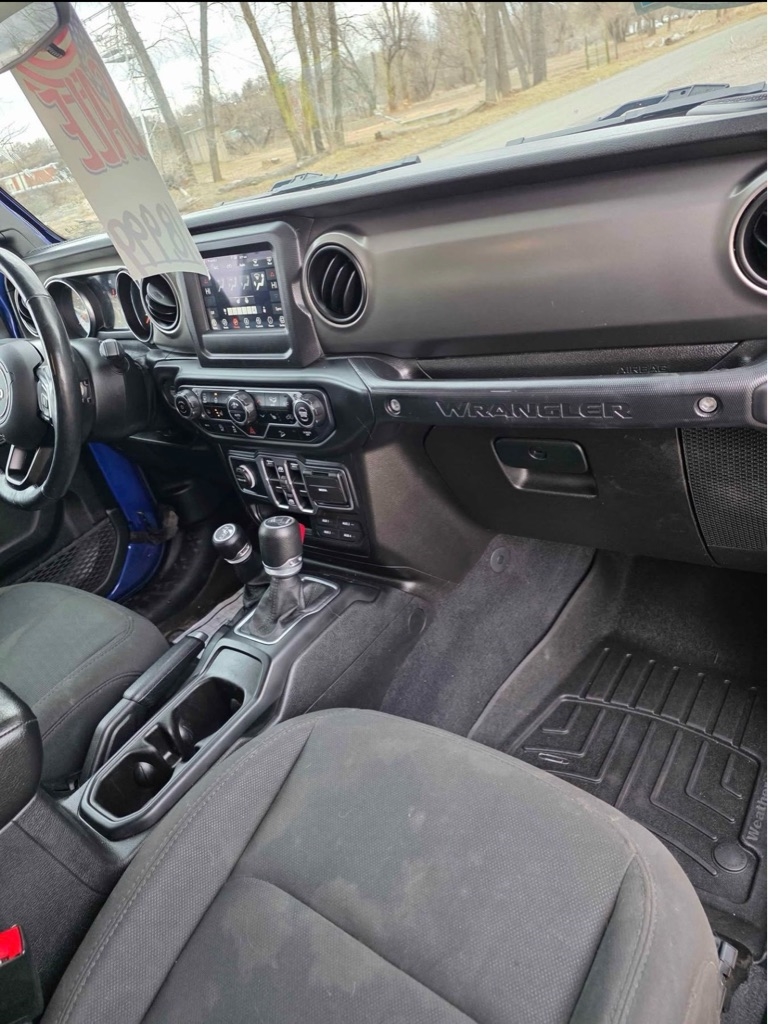 Jeep Wrangler Unlimited Sport 2019