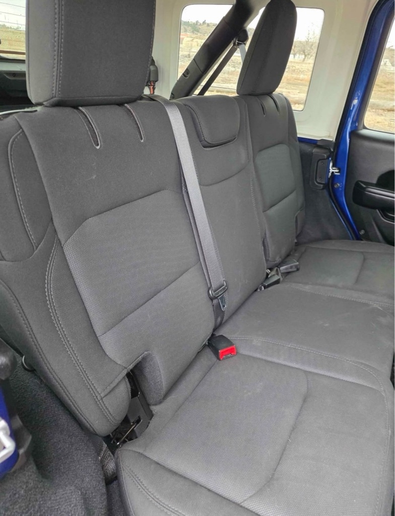 Jeep Wrangler Unlimited Sport 2019