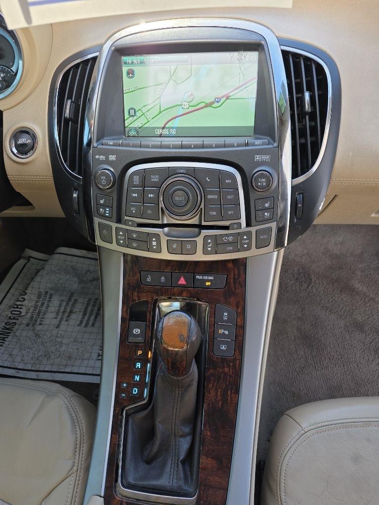 Buick LaCrosse Premium Package 3, w/Leather 2012