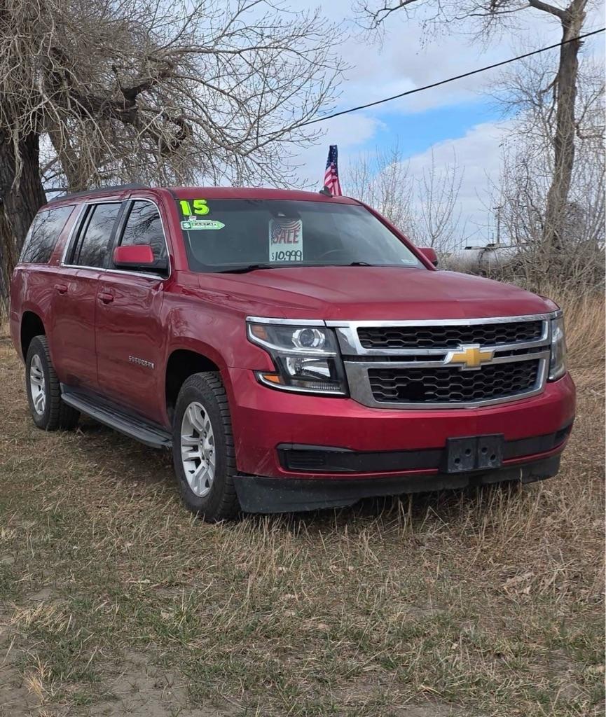 Chevrolet Suburban LT 1500 4WD 2015