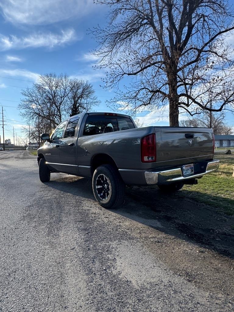 Dodge Ram 1500 ST Quad Cab Long Bed 4WD 2005