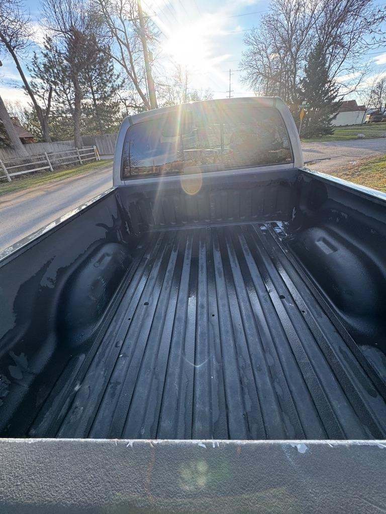 Dodge Ram 1500 ST Quad Cab Long Bed 4WD 2005