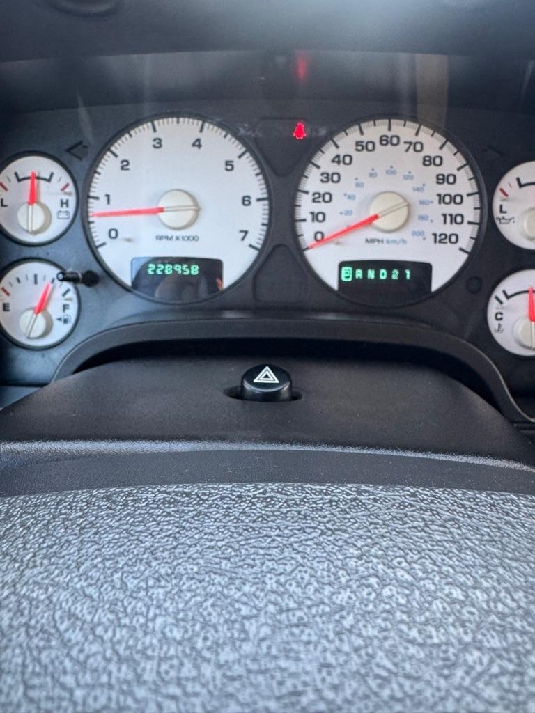 Dodge Ram 1500 ST Quad Cab Long Bed 4WD 2005