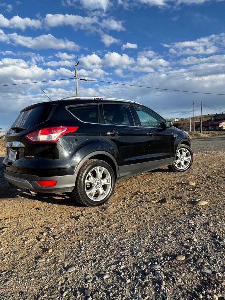 Ford Escape Titanium 4WD 2016