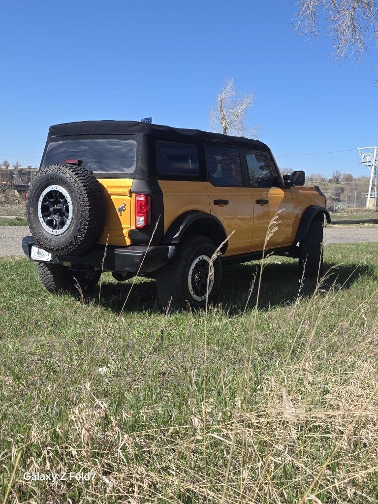 Ford Bronco Base 4-Door w/Advanced 2022