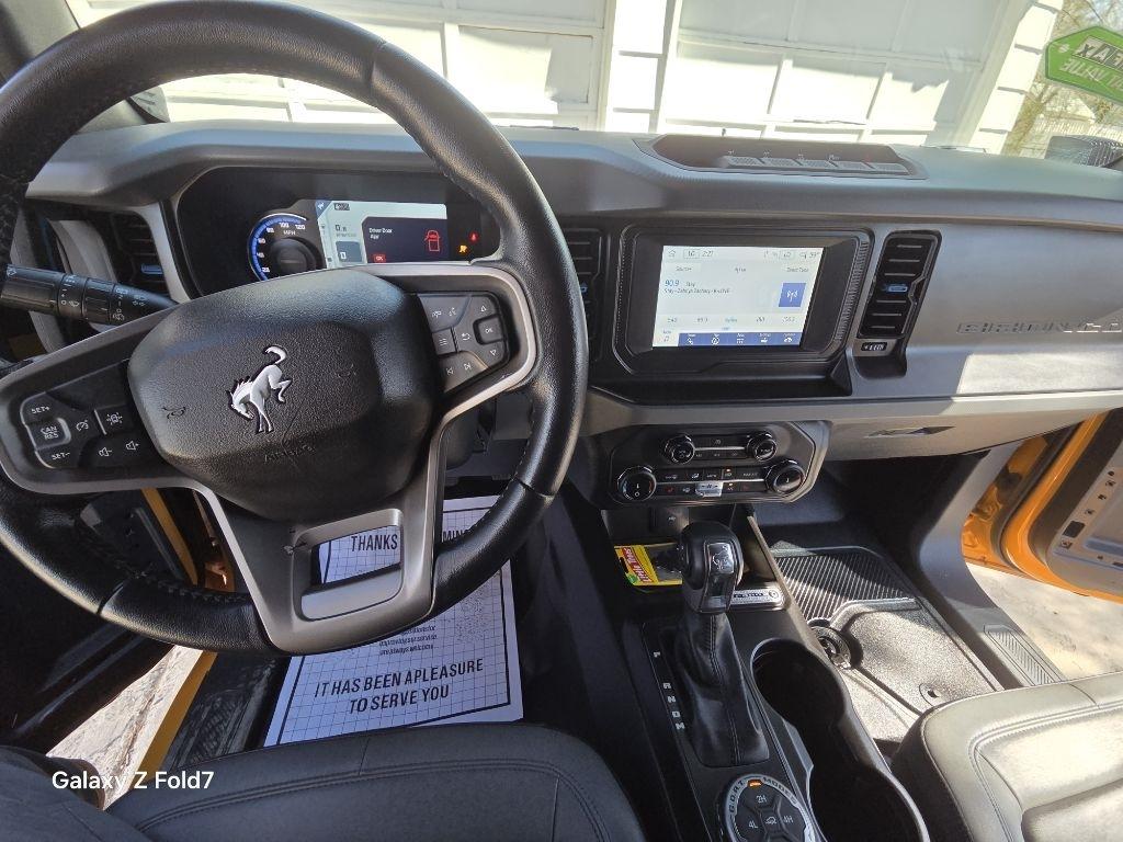 Ford Bronco Base 4-Door w/Advanced 2022